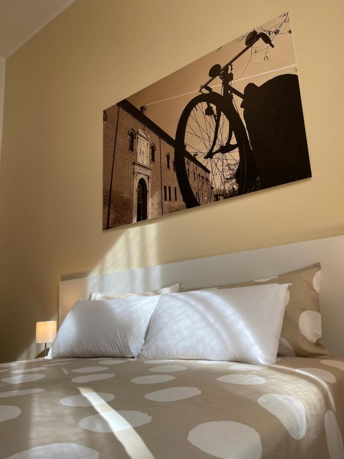 Downtown - In Centro Gasthof Ferrara